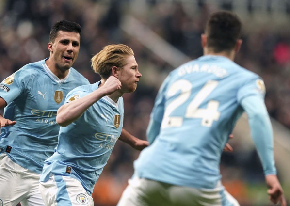 bos-newcastle-bahagia-usai-menang-melawan-man-city