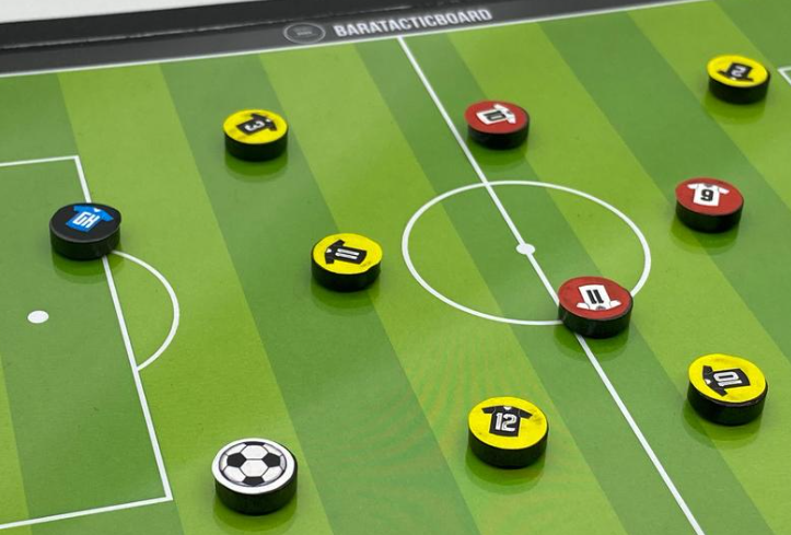 chemistry-pertahanan-kokoh-dalam-strategi-sepak-bola